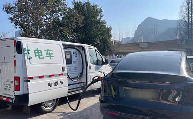 凤城汽车搭电